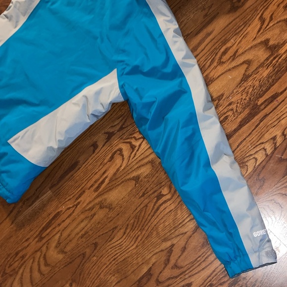 GSX insulated Gore-Tex jacket - Picture 7 of 15